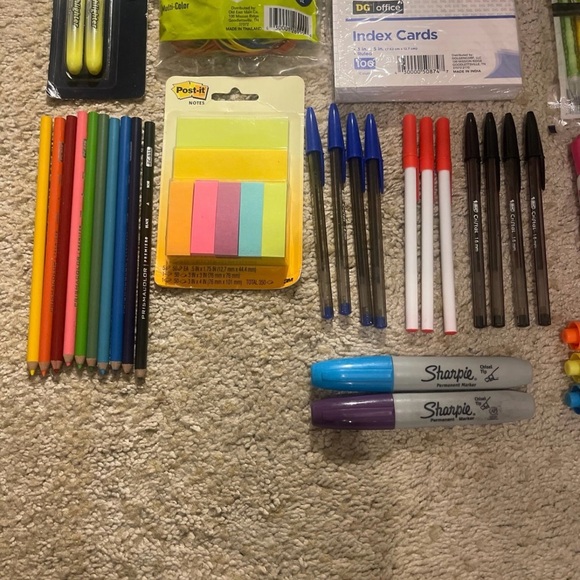 Office/school supplies - Picture 6 of 6